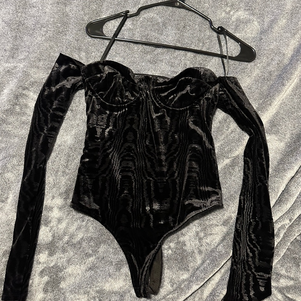 Camila coelho-revolve - Picture 3 of 6